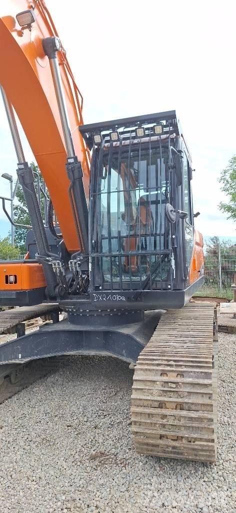 Doosan DX 210 LC-7 Paletli ekskavatörler