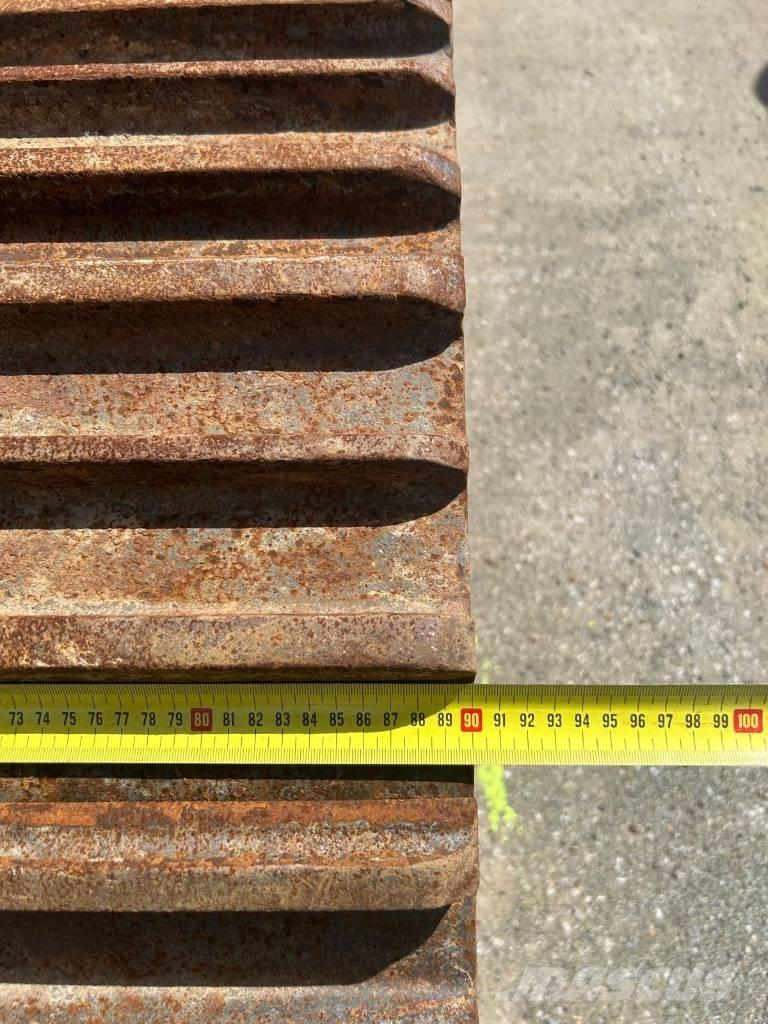 Liebherr R 926 LC Paletli ekskavatörler