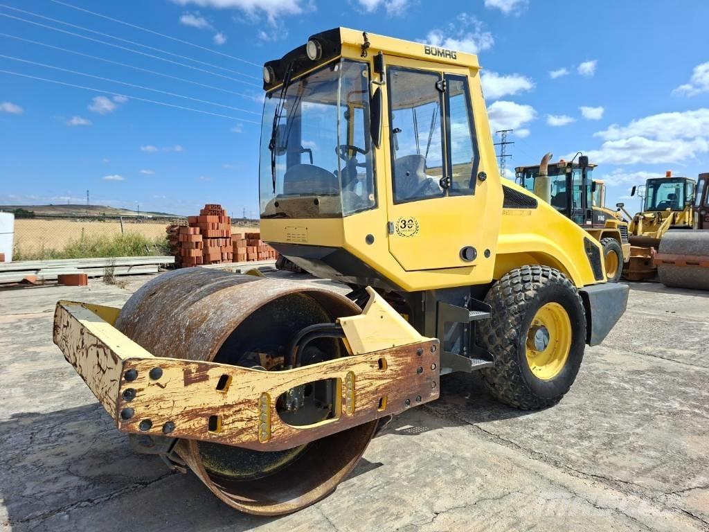 Bomag BW 177 D H-4 Tek tamburlu silindirler