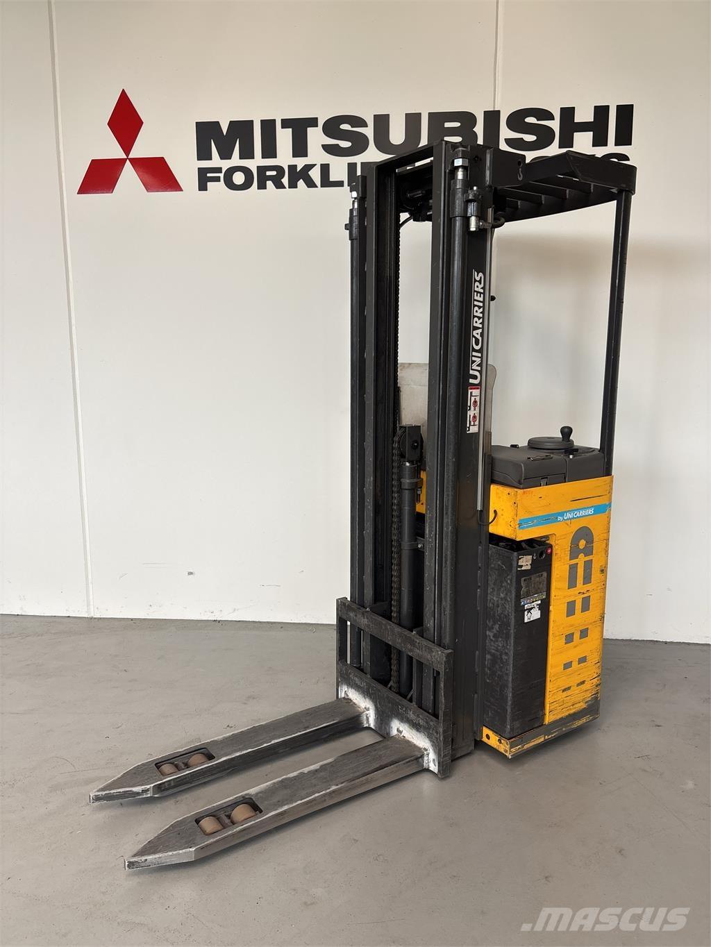 Atlet A160 Akülü depo ekipmanları