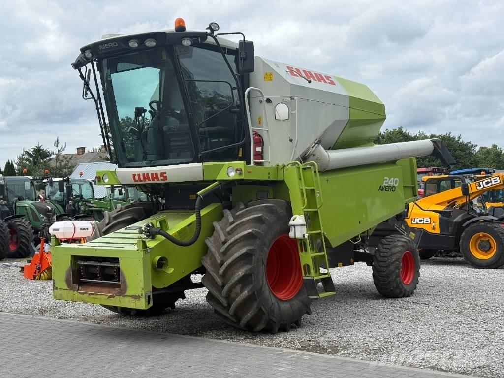 Claas Avero 240 Biçerdöverler