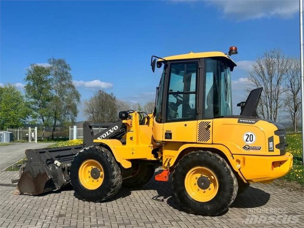 Volvo L30G Tekerlekli yükleyiciler