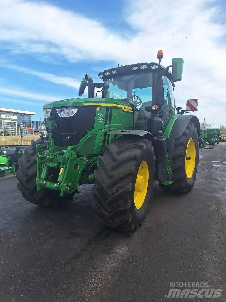 John Deere 6R250 Traktörler
