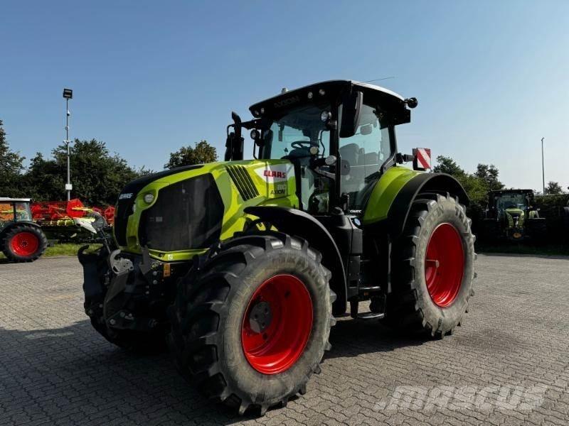 CLAAS AXION 810 Traktörler