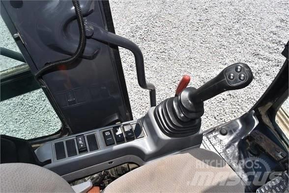 Hitachi ZX 135 Paletli ekskavatörler