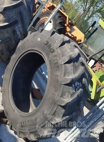  Pneu 14.9R28 Tekerlekler