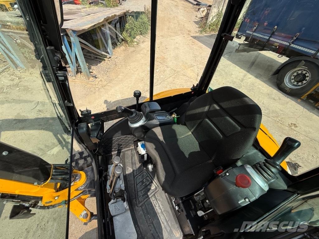 JCB 8026 CTS Mini ekskavatörler, 7 tona dek