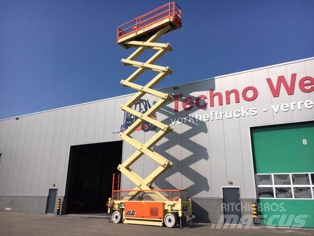 JLG SL245-12 Makasli platformlar
