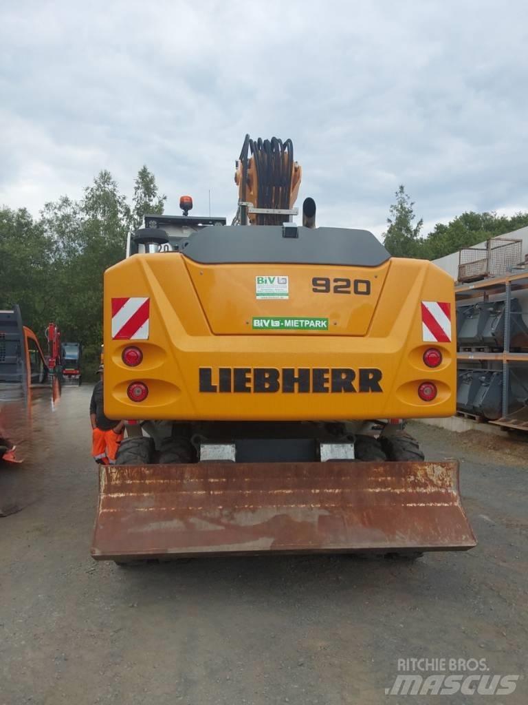 Liebherr A 920 Lastik tekerli ekskavatörler