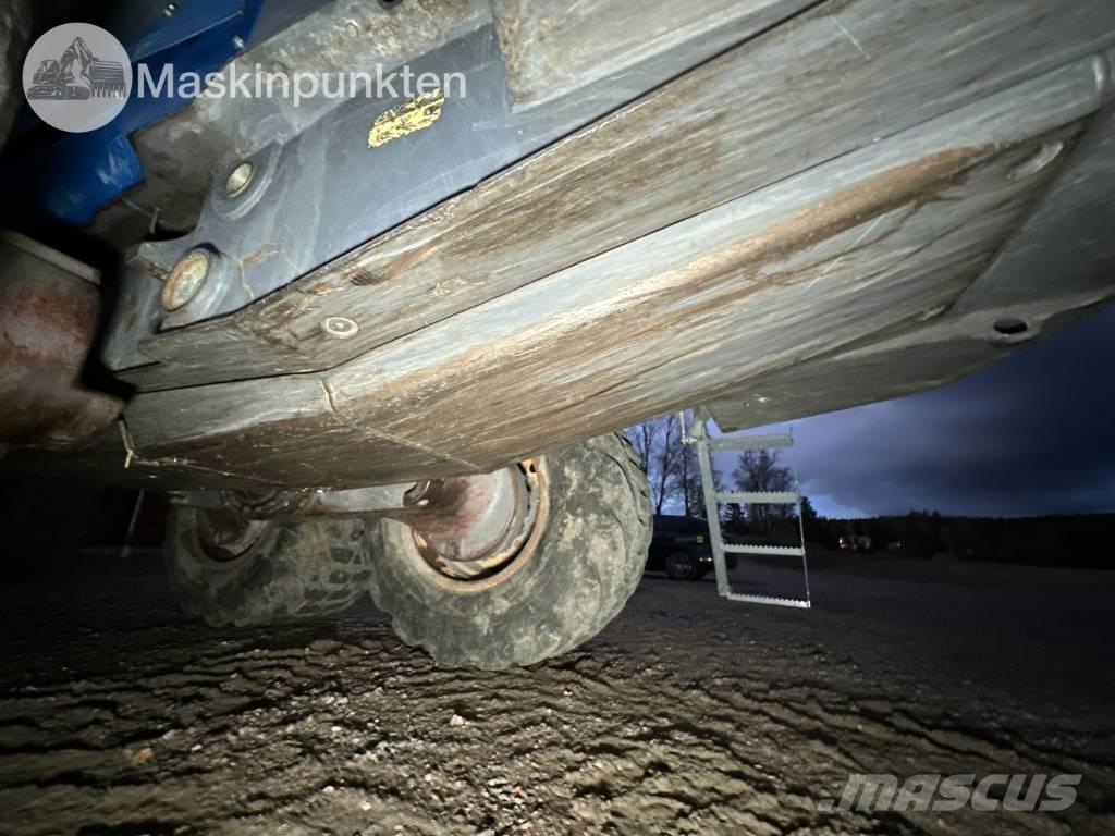 Rottne F15D Tomruk yükleyici traktörler