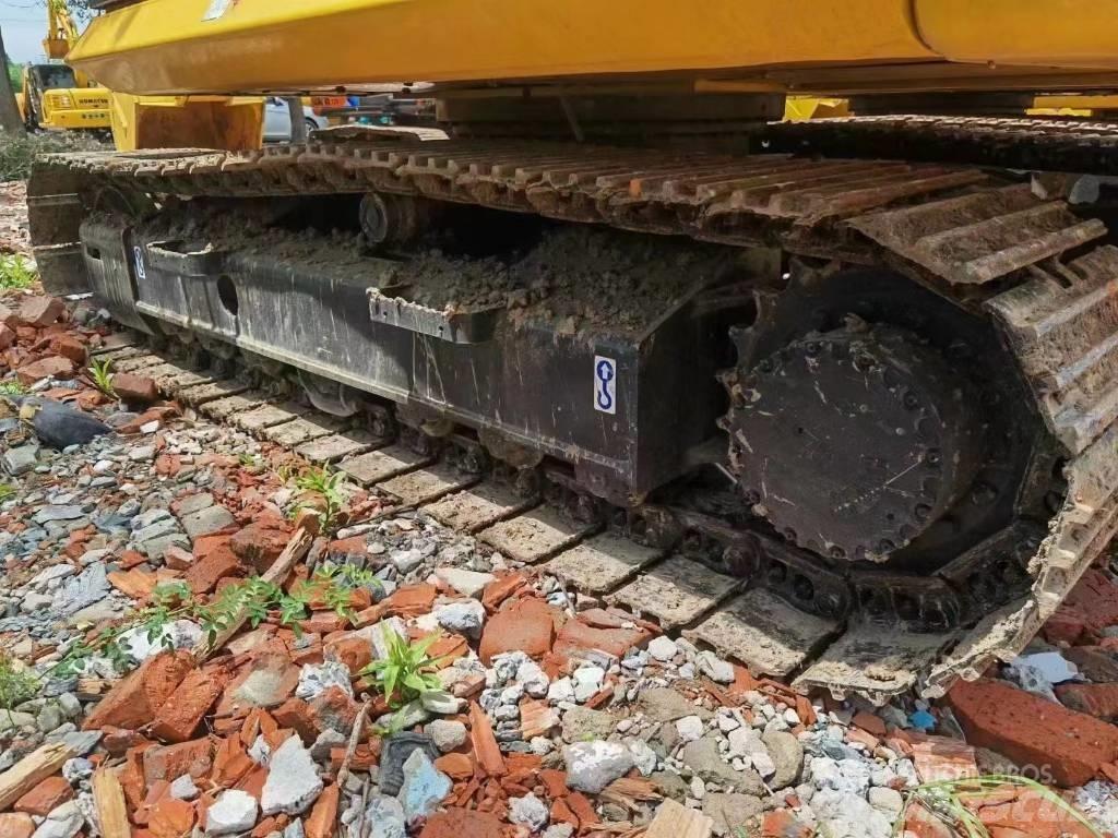 Komatsu PC 130 LC-7 Paletli ekskavatörler