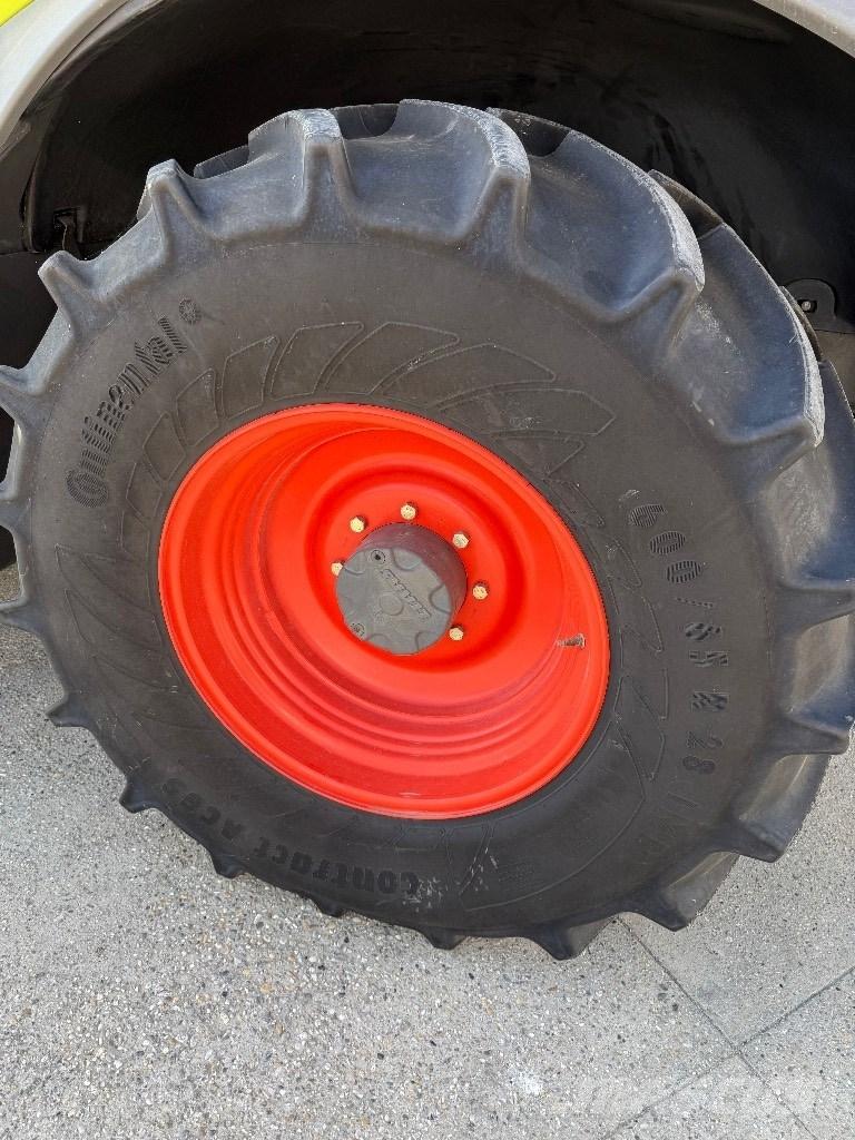 CLAAS Jaguar 960 4WD Silaj makinasi