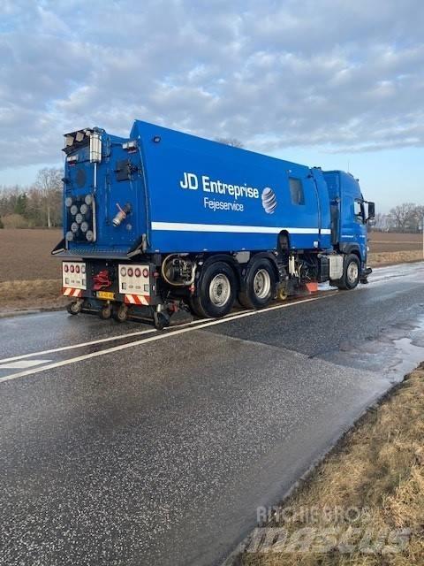 Volvo FM 500 Süpürme kamyonları