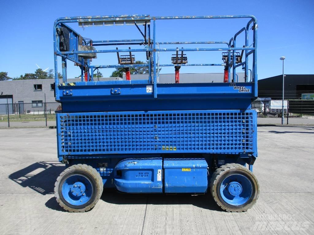 JLG M4069 (599) Makasli platformlar