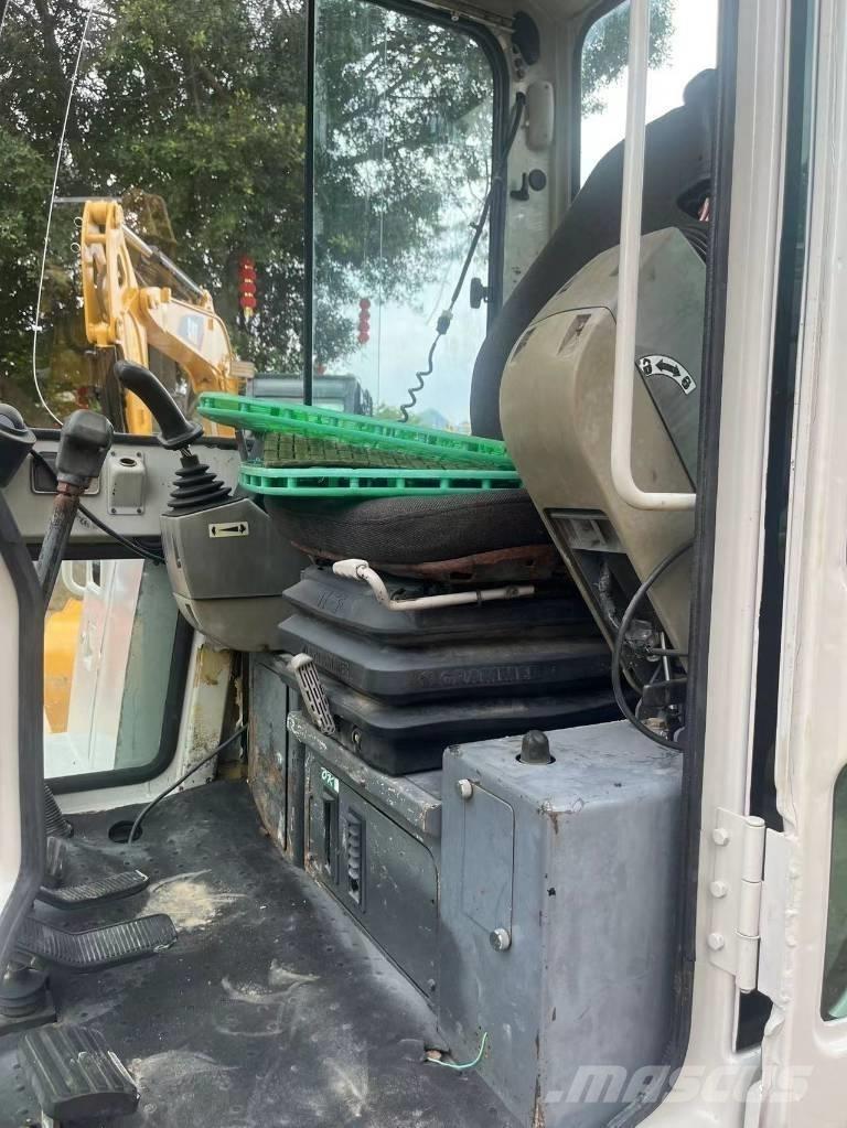 Takeuchi TB 160C Paletli ekskavatörler