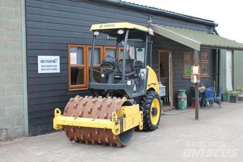 Bomag BW 124 P D H-5 Tek tamburlu silindirler