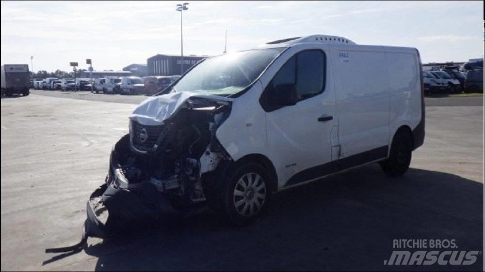 Nissan NV 300 Kapali kasa kamyonetler