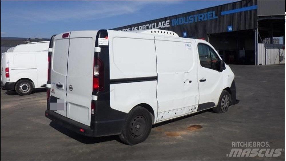 Nissan NV 300 Kapali kasa kamyonetler