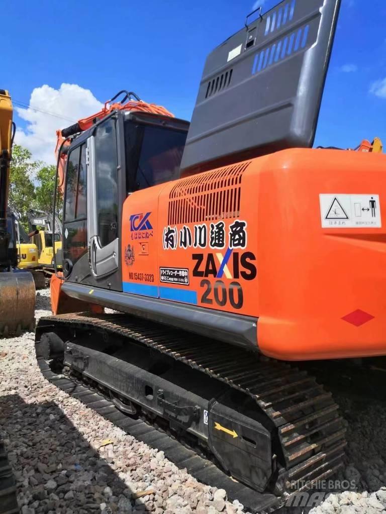 Hitachi ZX200 Paletli ekskavatörler