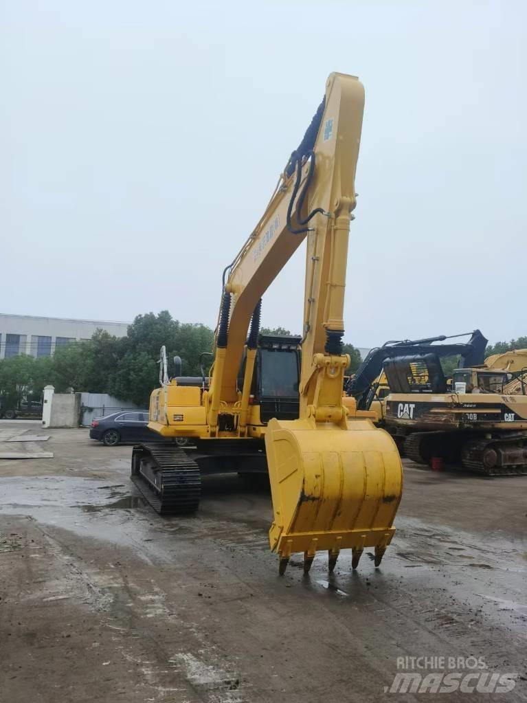 Komatsu PC 240 Paletli ekskavatörler