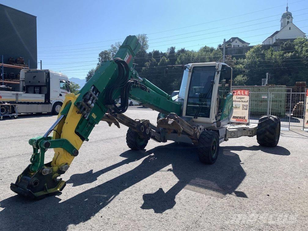 Menzi Muck M325 Lastik tekerli ekskavatörler