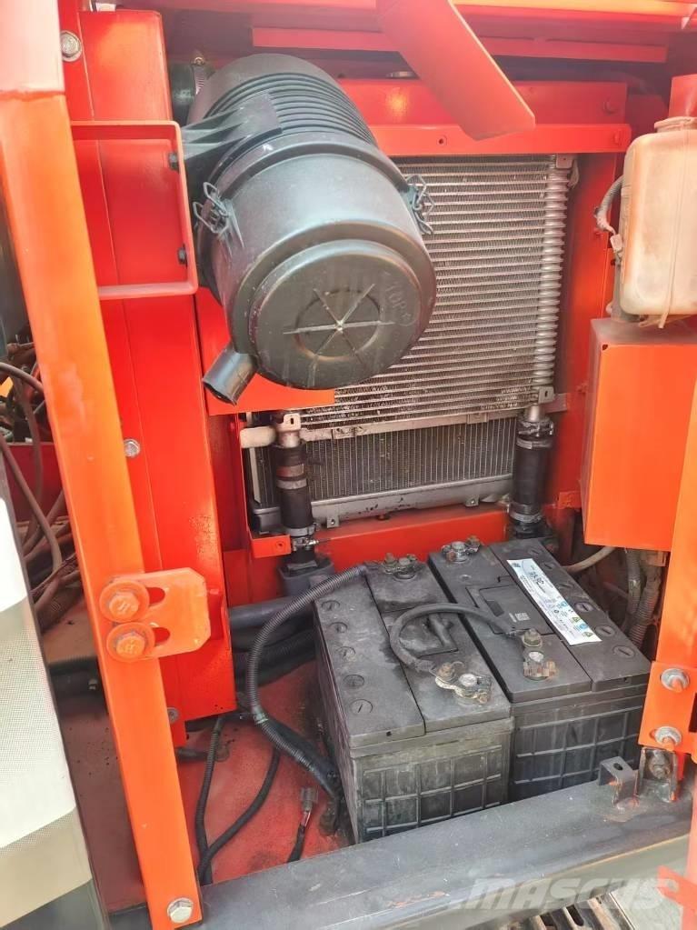 Hitachi ZX 60 Mini ekskavatörler, 7 tona dek