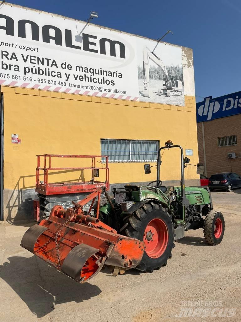 Fendt 208 S Traktörler