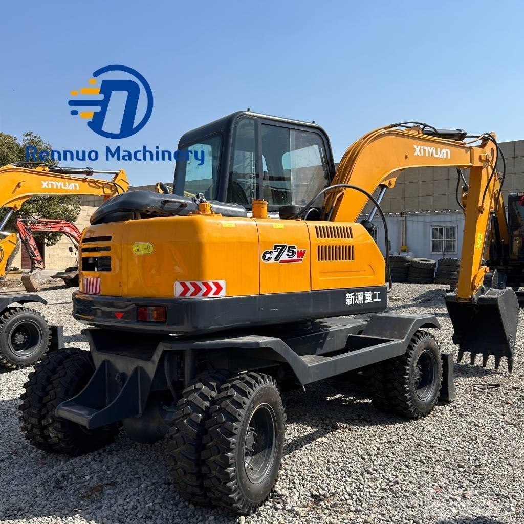 Xinyuan C75W Lastik tekerli ekskavatörler