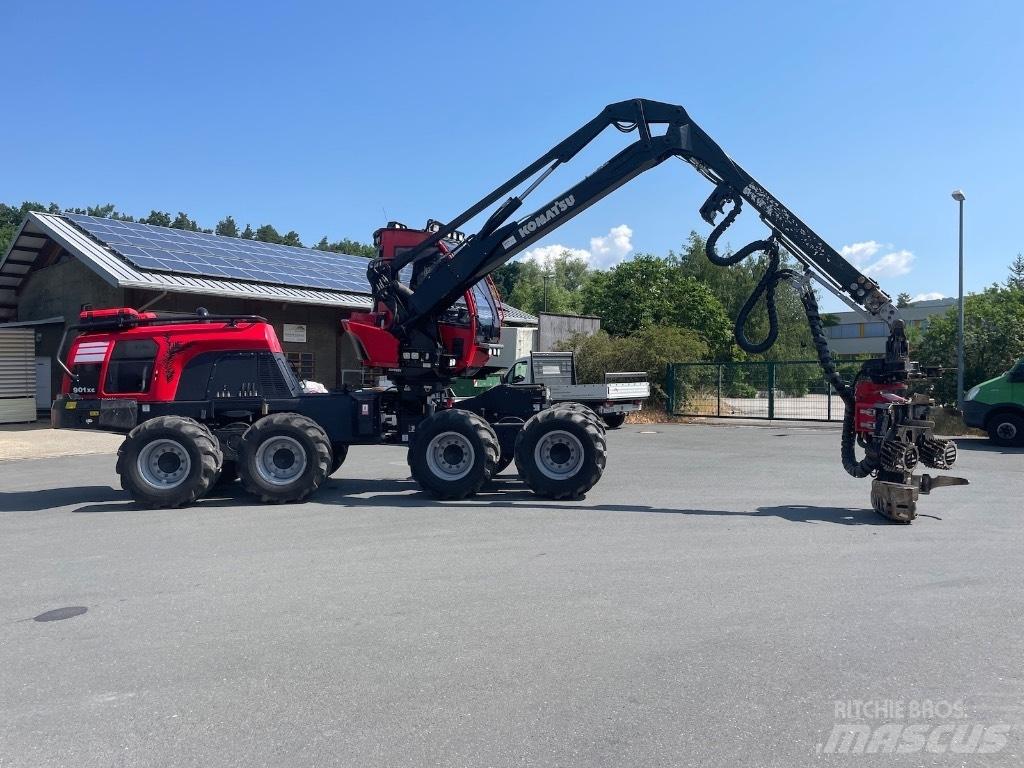 Komatsu 901 XC Biçerdöverler