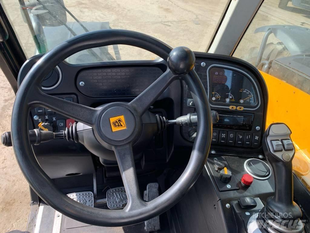 JCB 526-56 Agri Tarimsal teleskopik yükleyiciler