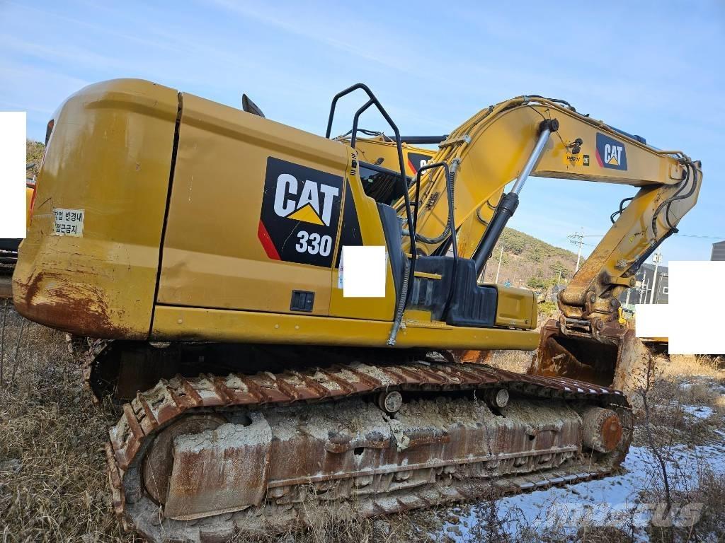 CAT 330 Paletli ekskavatörler