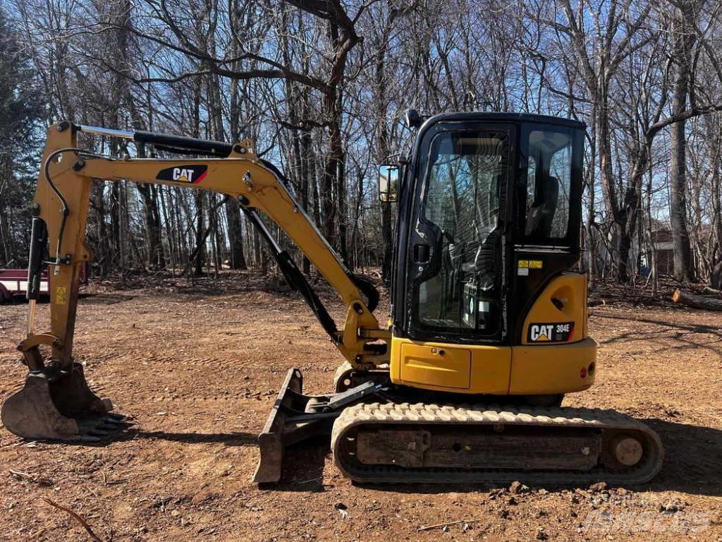CAT 304 E CR Paletli ekskavatörler