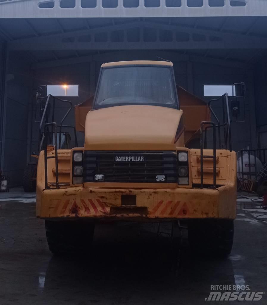 CAT 740 Belden kirma kaya kamyonu