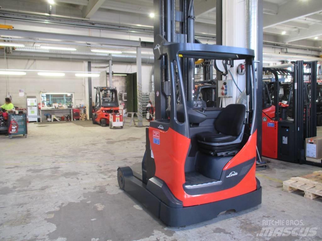 Linde R20 Reach truck - depo içi istif araçları