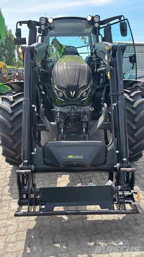 Valtra G135 Traktörler