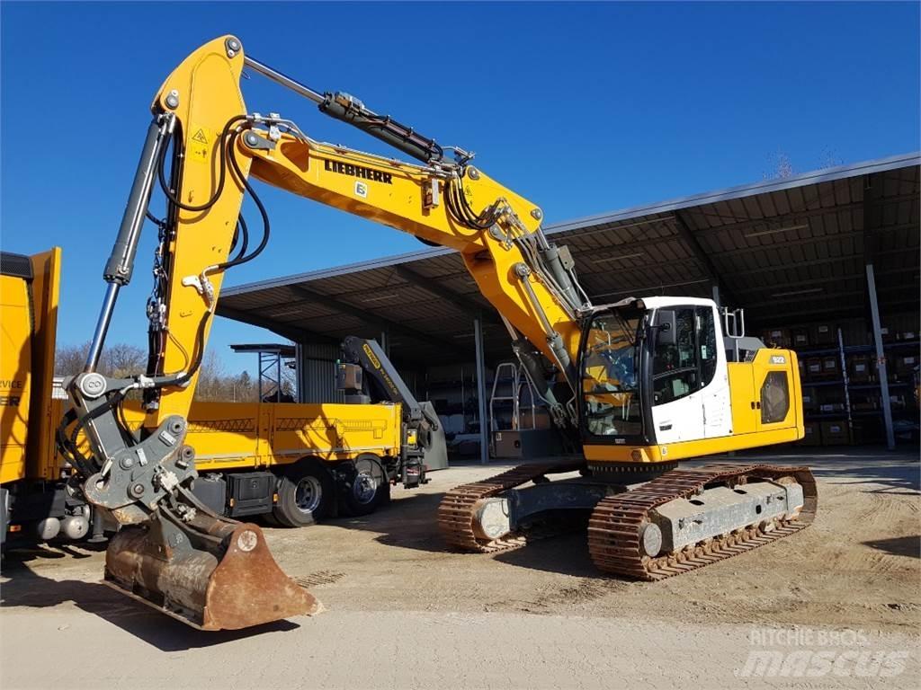 Liebherr R922 Paletli ekskavatörler
