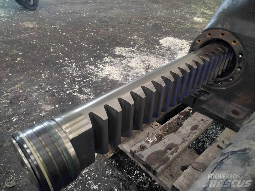 John Deere Cf8 Tomruk vinçleri