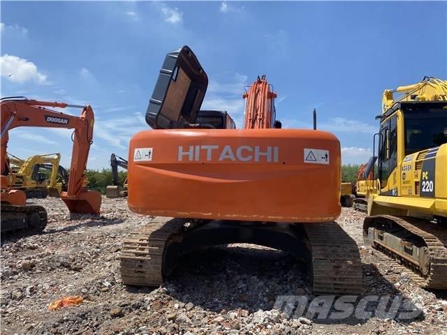 Hitachi ZX 250 Paletli ekskavatörler