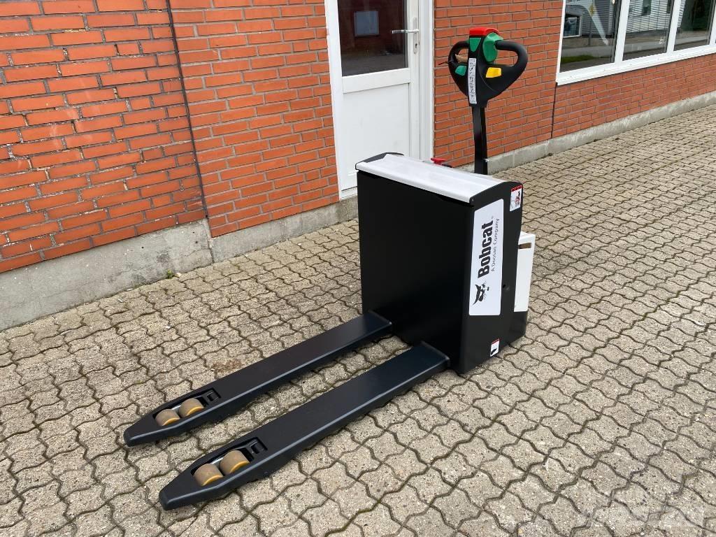 Bobcat BPM20S-7 Akülü depo ekipmanları
