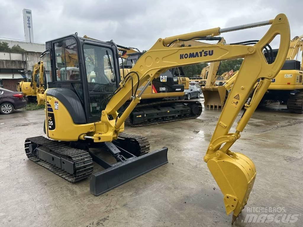 Komatsu PC 35 MR Mini ekskavatörler, 7 tona dek
