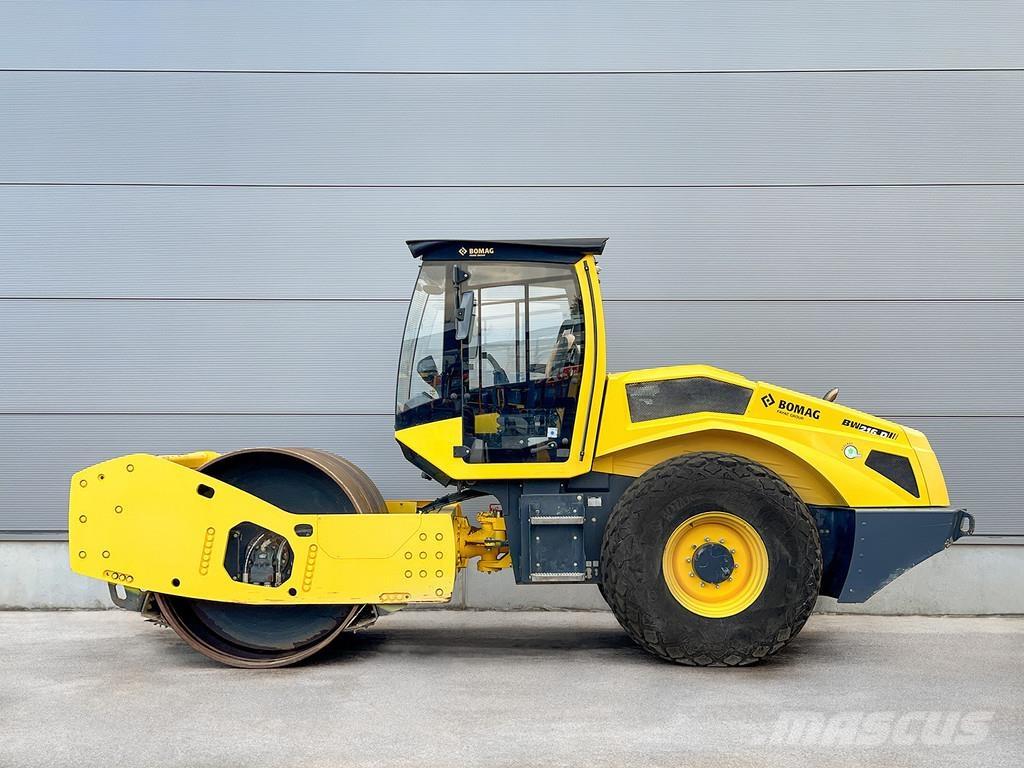 Bomag BW 216 D-5 Tek tamburlu silindirler