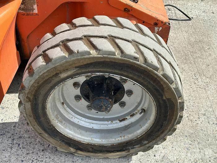 JLG E450 Körüklü personel platformları