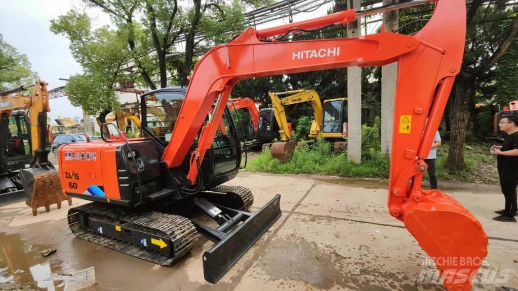 Hitachi ZX60 Mini ekskavatörler, 7 tona dek