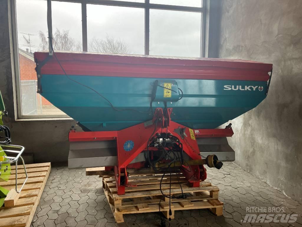 Sulky DPX Mineral gübre dagiticilar