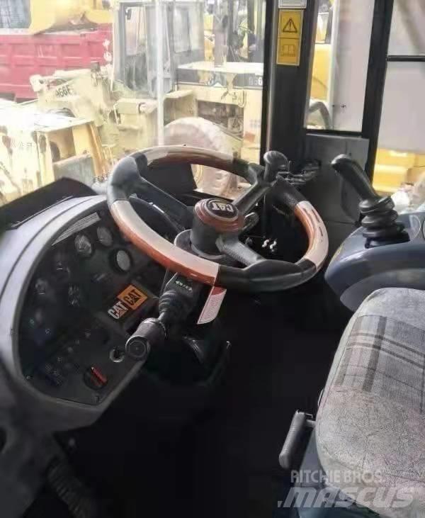CAT 966 H Tekerlekli yükleyiciler