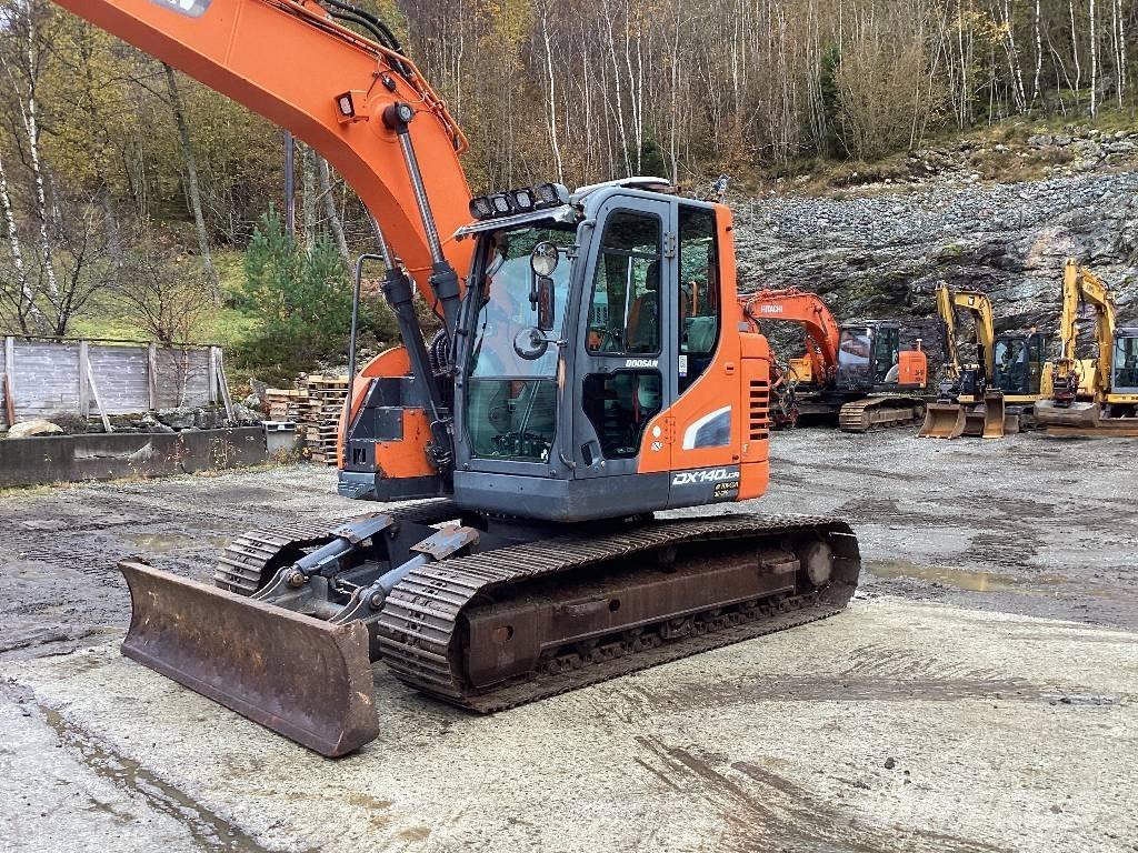 Doosan DX140LCR-5 Paletli ekskavatörler