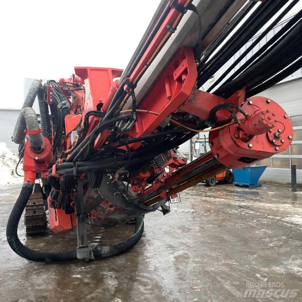 Sandvik DX800i Sondaj kuleleri