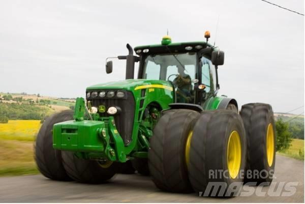 John Deere JD8270 Traktörler