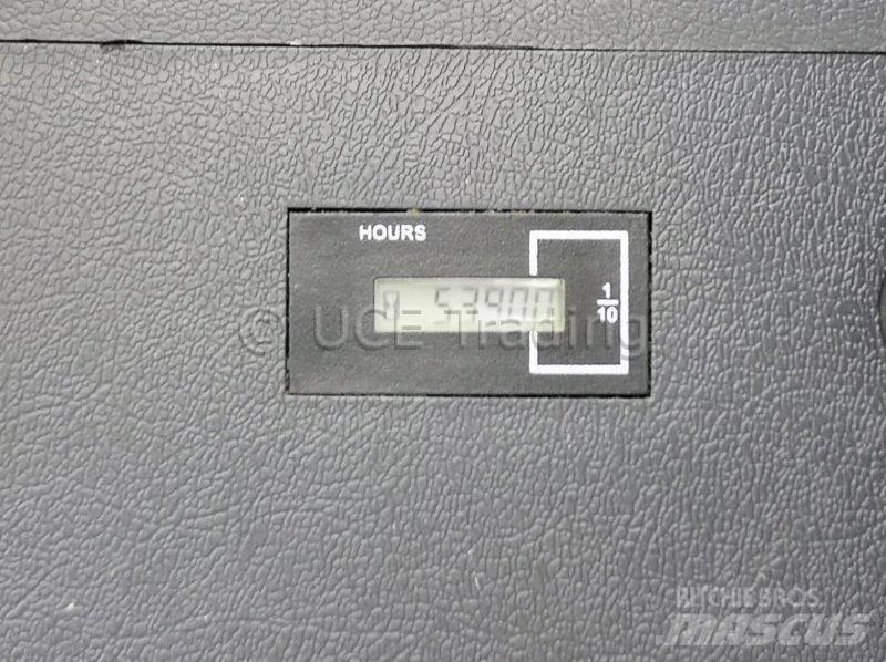 Hyundai HW140 Lastik tekerli ekskavatörler
