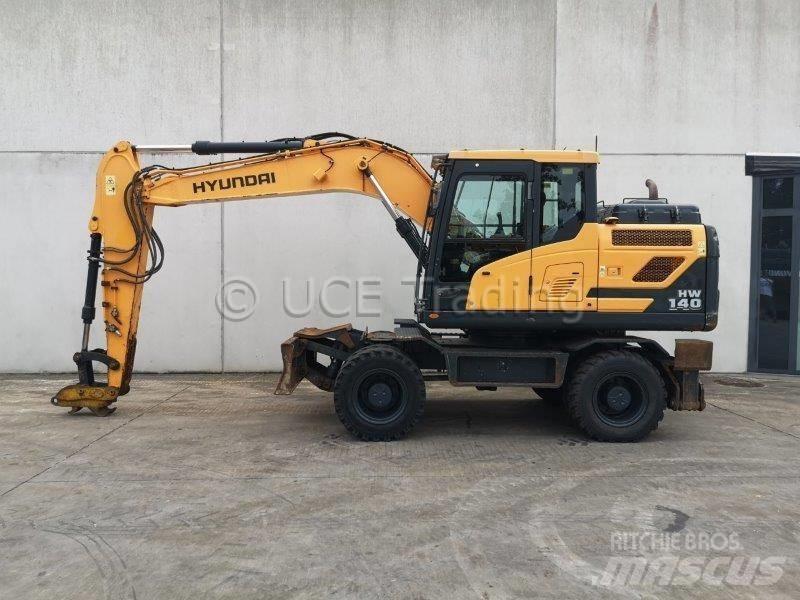 Hyundai HW140 Lastik tekerli ekskavatörler